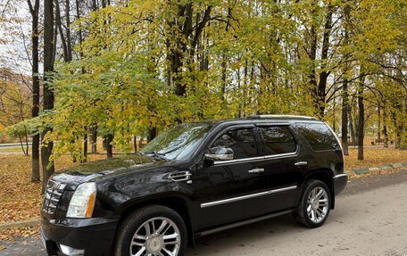 Cadillac Escalade III, 2011 год, 1 800 000 рублей, 4 фотография