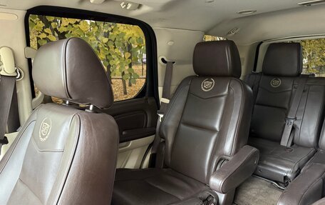 Cadillac Escalade III, 2011 год, 1 800 000 рублей, 18 фотография