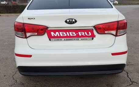 KIA Rio III рестайлинг, 2015 год, 817 000 рублей, 6 фотография