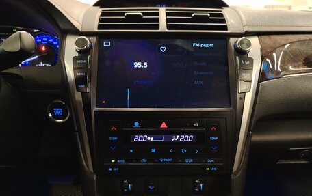 Toyota Camry, 2017 год, 2 030 000 рублей, 15 фотография