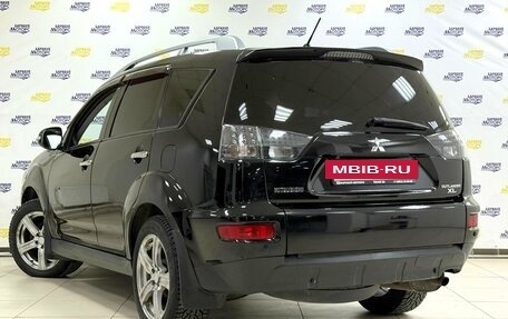 Mitsubishi Outlander III рестайлинг 3, 2010 год, 1 430 000 рублей, 5 фотография
