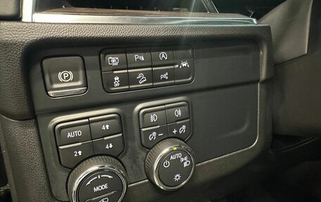 Chevrolet Tahoe IV, 2025 год, 13 500 000 рублей, 9 фотография