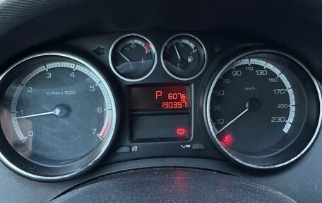 Peugeot 308 II, 2011 год, 700 000 рублей, 12 фотография