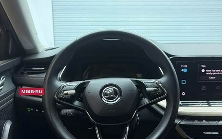 Skoda Octavia IV, 2021 год, 1 920 000 рублей, 16 фотография