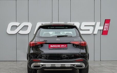 Mercedes-Benz GLC, 2023 год, 6 980 000 рублей, 4 фотография