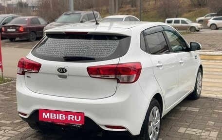 KIA Rio III рестайлинг, 2016 год, 850 000 рублей, 5 фотография