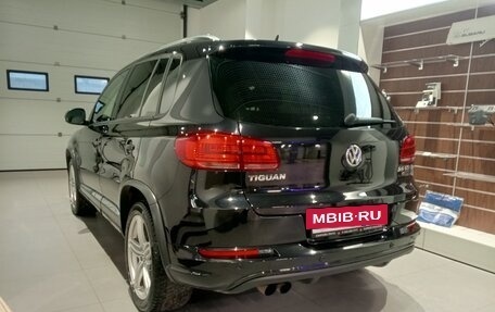 Volkswagen Tiguan I, 2016 год, 1 499 000 рублей, 6 фотография