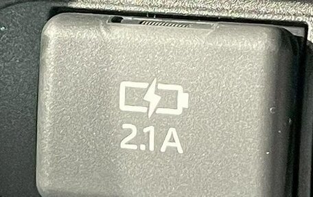 Toyota Yaris Cross, 2021 год, 1 608 000 рублей, 24 фотография