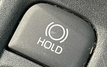 Toyota Yaris Cross, 2021 год, 1 608 000 рублей, 34 фотография