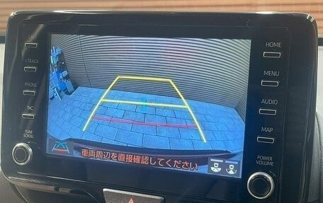 Toyota Yaris Cross, 2021 год, 1 608 000 рублей, 28 фотография