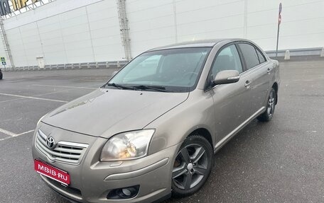 Toyota Avensis III рестайлинг, 2006 год, 850 000 рублей, 1 фотография