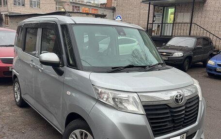 Toyota Roomy I, 2018 год, 1 000 000 рублей, 2 фотография