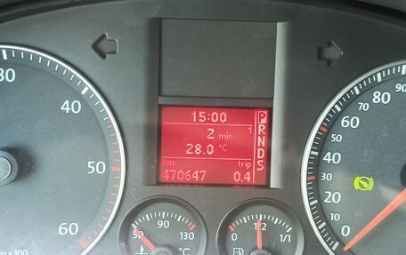 Volkswagen Touran III, 2007 год, 250 000 рублей, 4 фотография