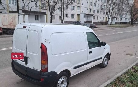 Renault Kangoo II рестайлинг, 2004 год, 250 000 рублей, 3 фотография