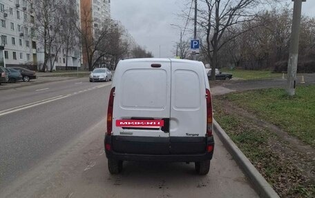 Renault Kangoo II рестайлинг, 2004 год, 250 000 рублей, 2 фотография