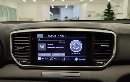 KIA Sportage IV рестайлинг, 2021 год, 2 250 000 рублей, 10 фотография