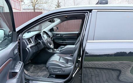 Toyota Highlander III, 2014 год, 2 770 000 рублей, 8 фотография