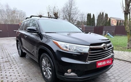 Toyota Highlander III, 2014 год, 2 770 000 рублей, 3 фотография