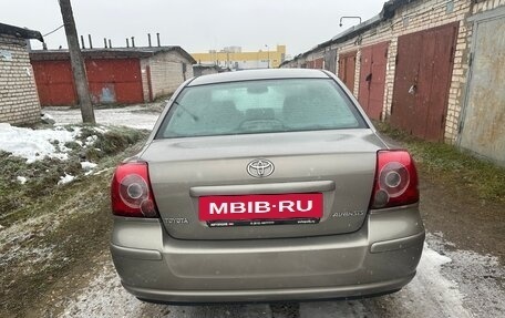 Toyota Avensis III рестайлинг, 2006 год, 850 000 рублей, 5 фотография