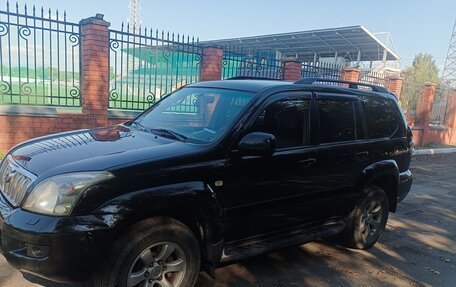 Toyota Land Cruiser Prado 120 рестайлинг, 2007 год, 2 000 000 рублей, 7 фотография