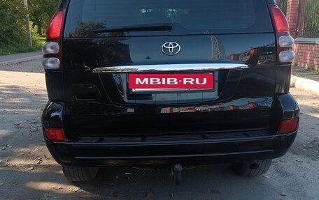 Toyota Land Cruiser Prado 120 рестайлинг, 2007 год, 2 000 000 рублей, 5 фотография