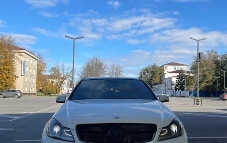 Mercedes-Benz C-Класс, 2011 год, 1 350 000 рублей, 4 фотография