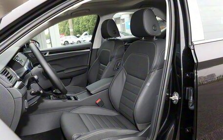 Skoda Superb, 2025 год, 2 450 000 рублей, 11 фотография