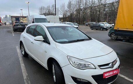 Opel Astra J, 2013 год, 670 000 рублей, 3 фотография
