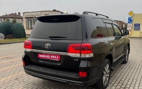 Toyota Land Cruiser 200, 2019 год, 7 900 000 рублей, 3 фотография