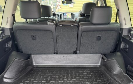 Toyota Land Cruiser 200, 2019 год, 7 900 000 рублей, 7 фотография