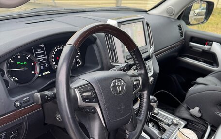 Toyota Land Cruiser 200, 2019 год, 7 900 000 рублей, 9 фотография