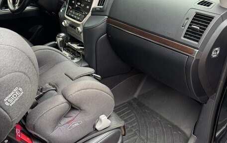 Toyota Land Cruiser 200, 2019 год, 7 900 000 рублей, 11 фотография