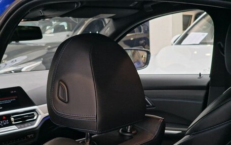 BMW 3 серия, 2019 год, 3 099 000 рублей, 21 фотография