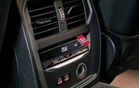 BMW 3 серия, 2019 год, 3 099 000 рублей, 27 фотография