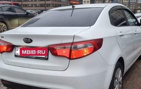 KIA Rio III рестайлинг, 2014 год, 200 000 рублей, 4 фотография