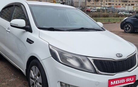 KIA Rio III рестайлинг, 2014 год, 200 000 рублей, 2 фотография