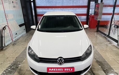 Volkswagen Golf VI, 2011 год, 840 000 рублей, 2 фотография