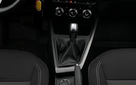 Renault Duster, 2021 год, 1 599 000 рублей, 13 фотография