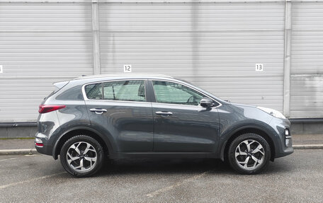 KIA Sportage IV рестайлинг, 2019 год, 1 599 000 рублей, 4 фотография