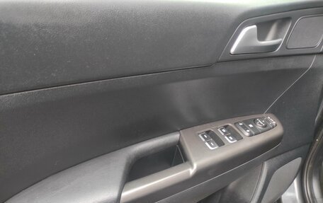 KIA Sportage IV рестайлинг, 2019 год, 1 599 000 рублей, 17 фотография