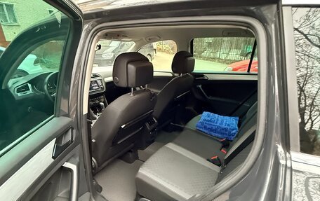 Volkswagen Tiguan II, 2017 год, 1 780 000 рублей, 11 фотография