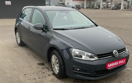 Volkswagen Golf VII, 2014 год, 800 000 рублей, 2 фотография