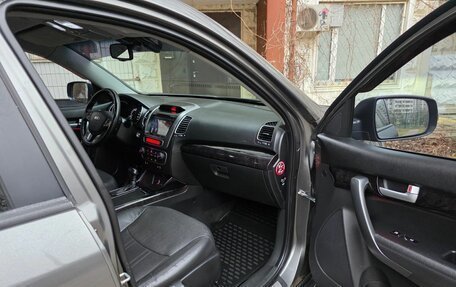 KIA Sorento II рестайлинг, 2015 год, 1 860 000 рублей, 24 фотография