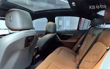 BMW 5 серия, 2024 год, 7 070 010 рублей, 6 фотография