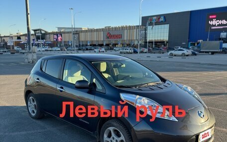 Nissan Leaf I, 2013 год, 1 090 000 рублей, 2 фотография