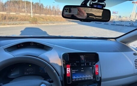 Nissan Leaf I, 2013 год, 1 090 000 рублей, 10 фотография