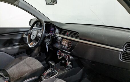 KIA Rio IV, 2020 год, 900 000 рублей, 16 фотография