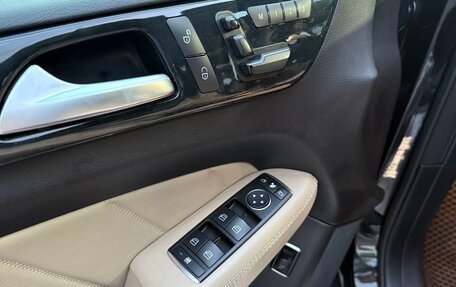 Mercedes-Benz GL-Класс, 2015 год, 3 095 000 рублей, 6 фотография