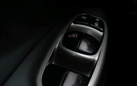 Nissan Juke II, 2013 год, 890 000 рублей, 10 фотография