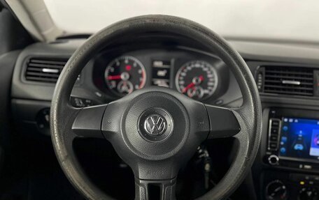 Volkswagen Jetta VI, 2013 год, 900 000 рублей, 14 фотография